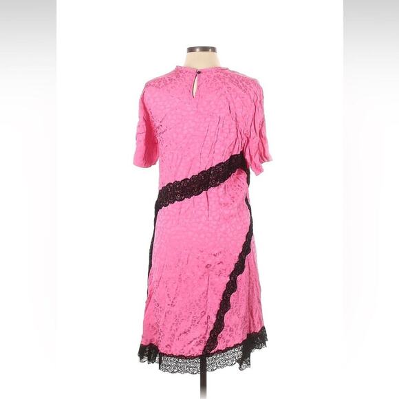 Koche pink satin and black lace cocktail party dress, size 44 or medium - Picture 2 of 7